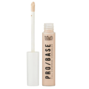MUA Pro/Base Long Wear Matte Finish Foundation #120 - Image 1